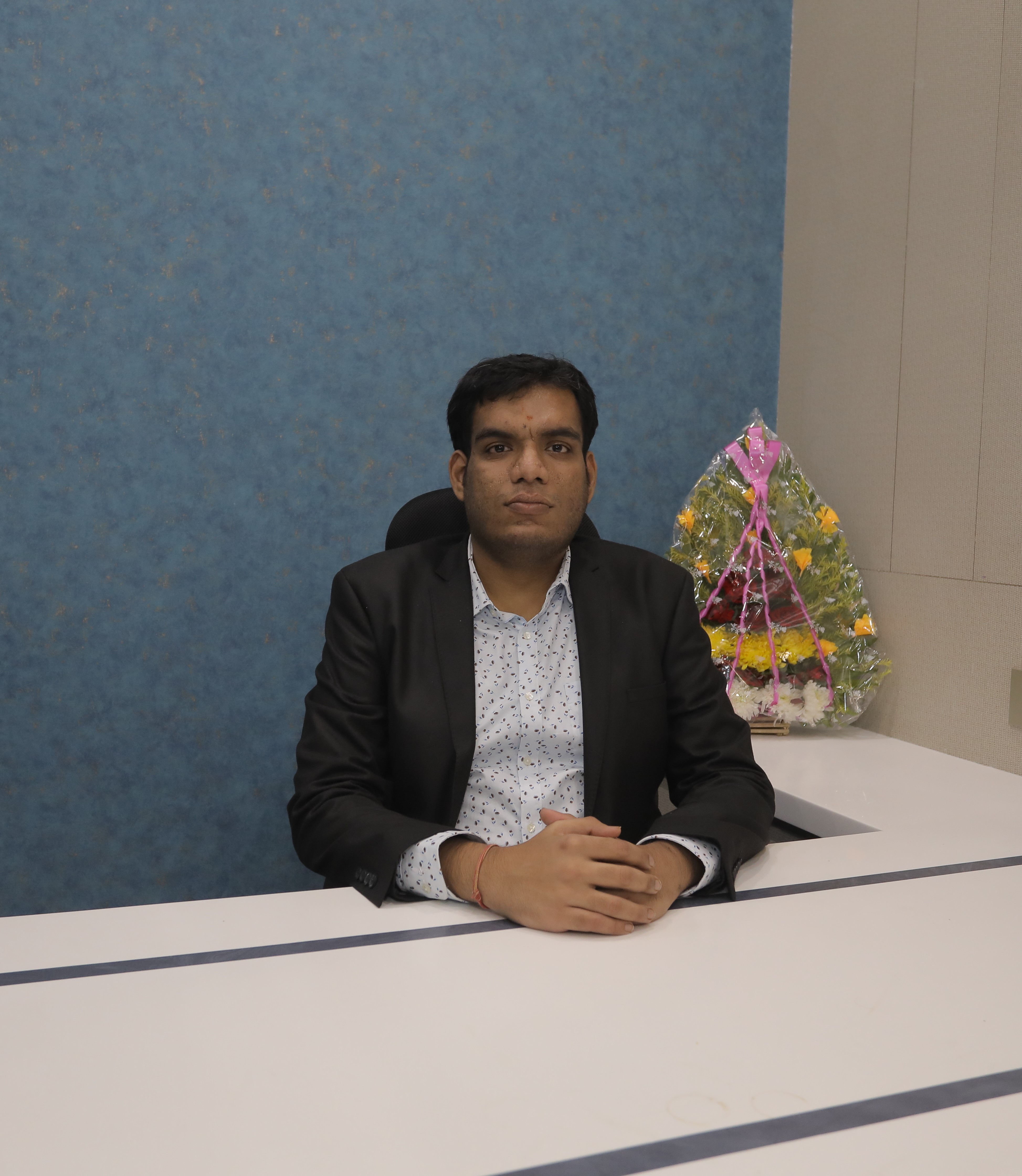 Madhav Agarwal FCA and CS